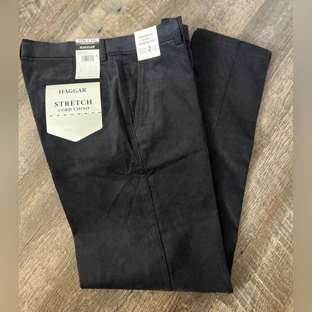 Haggar Classic-Fit Expandable Waistband Corduroy Straight Leg Pants-Size 32x32